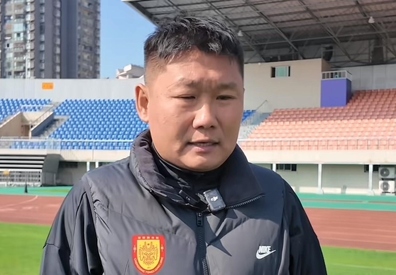 hth赛事机构-刘建业谈目标：希望在立足中超的基础上，有更多年轻人站出来